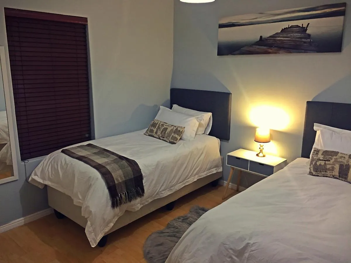 Alba Residence Cape Town 0*,  South Africa